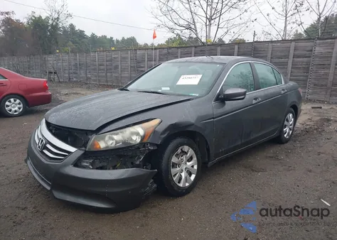 2011 Honda Accord 2.4 Lx z USA, uszkodzony, nr VIN 1HGCP2F32BA037751